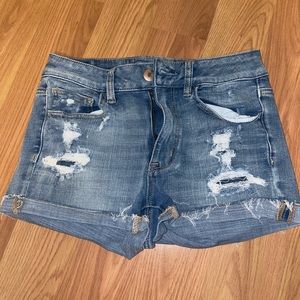 American Eagle Hi-Rise Shortie